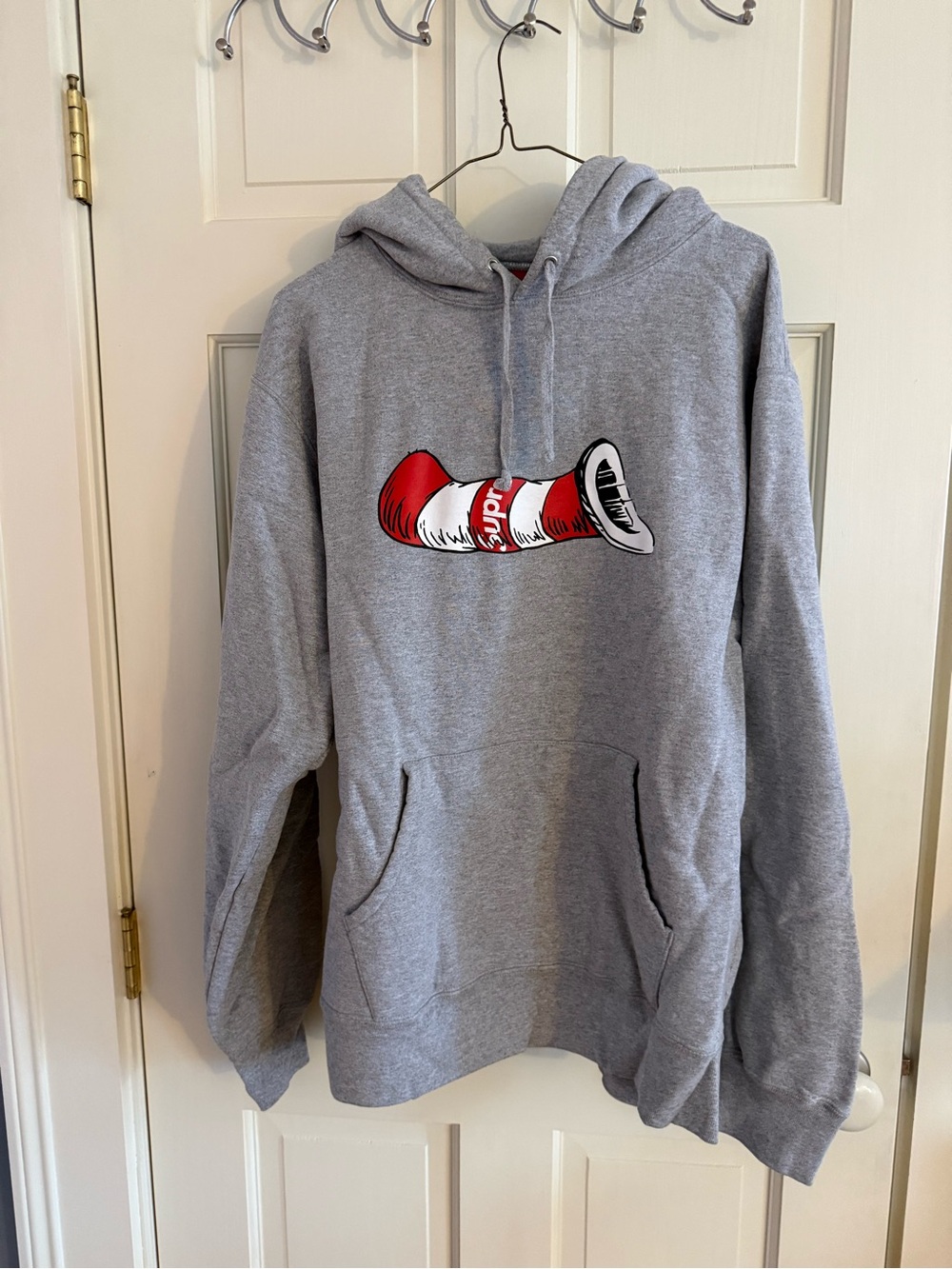 Supreme sweatshirt